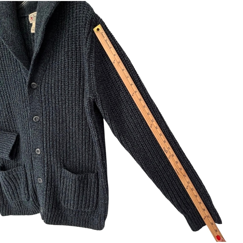 LL Bean Cardigan Sweater Mens Large 100% Lambswool Grandpacore Ribbed Knit - Picture 6 of 10